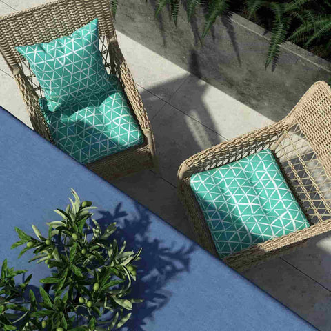 chair pad sets on chair