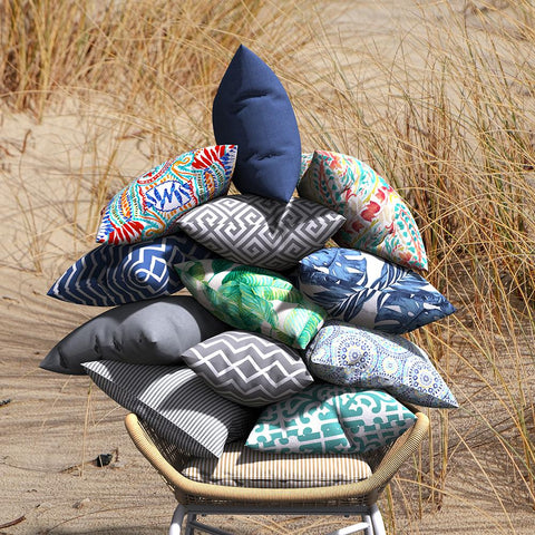 Livingsunrise Throw Pillow Covers Livingsunrise Outdoor Throw Pillow Covers 18 x 18 Inch, Modern Paisley Pattern Decorative Square Toss Pillow Case Pack of 2 for Home Patio Garden Sofa Bed Furniture, Delancey Lagoon